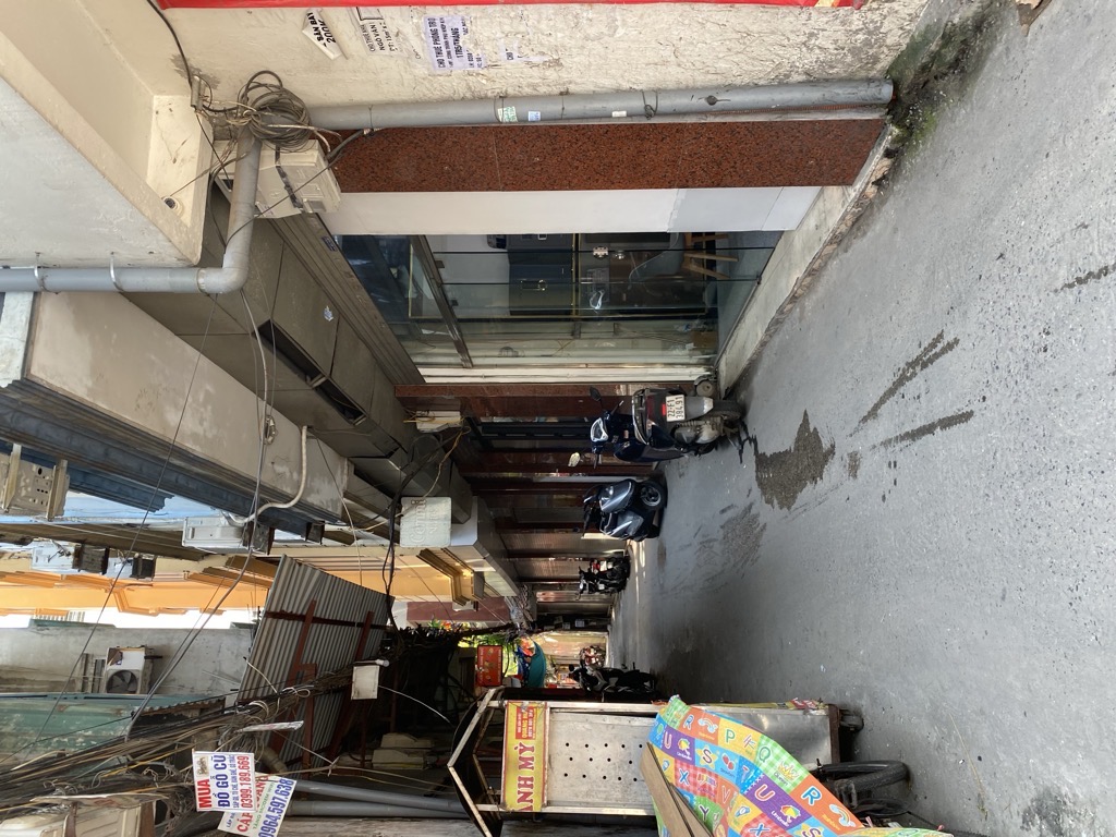 Bán Nhà Mặt phố Tôn Đức Thắng, 85m, 5 Tầng, Lô Góc, Vỉa Hè Kinh Doanh Sầm Uất, 54 Tỷ