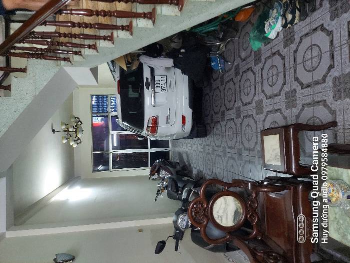 Bán Nhà Mặt Phố Hào Nam, 1 mặt Cát Linh, 105m, 5 Tầng, Vỉa Hè Kinh Doanh, View Ga Cát Linh, 47 Tỷ