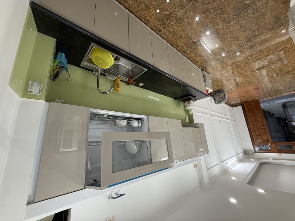 Bán Nhà Đại La, Ô Tô Tránh, Ngõ Thông Kinh Doanh, MT Rộng, 42M2, 5 Tầng Thang Máy, 12.2 Tỷ