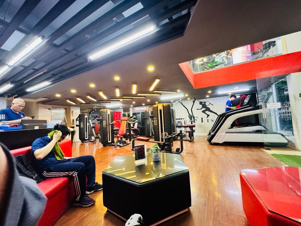 Bán Nhà Mặt Phố Thanh Nhàn, 2 Mặt Thoáng, Gần Ngã Tư, Mặt Tiền Khủng, View Công Viên, 46 Tỷ