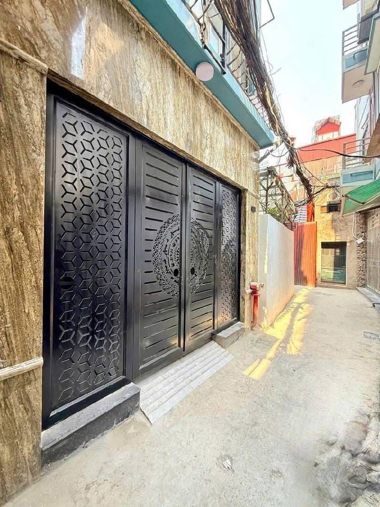 BÁN NHÀ GIÁP BÁT, 20M RA PHỐ, 61M2, 6 TẦNG THANG MÁY, 14 PHÒNG KK, DÒNG TIỀN CAO, 17 TỶ