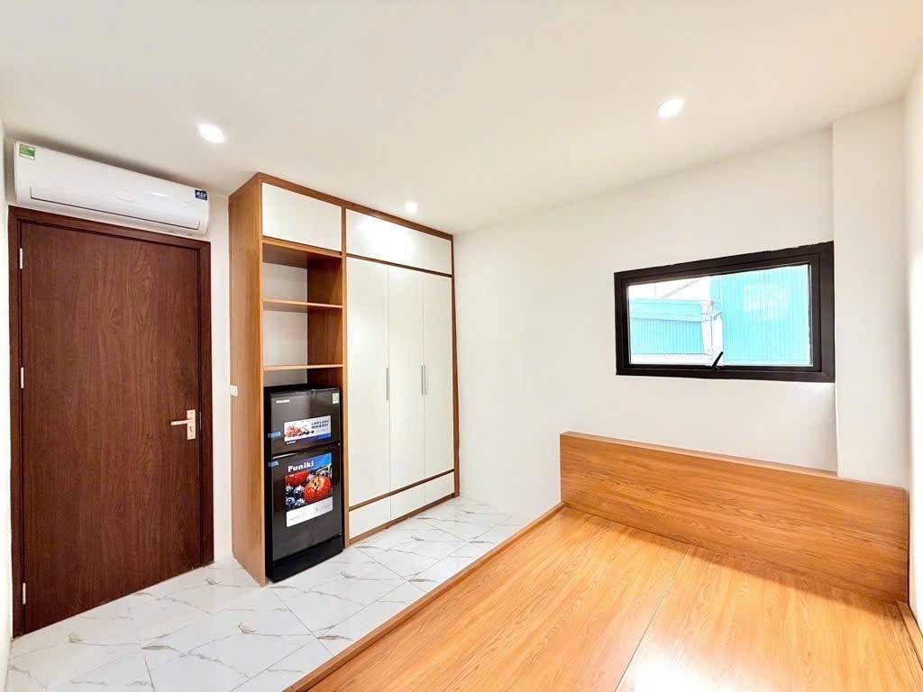 BÁN NHÀ GIÁP BÁT, 20M RA PHỐ, 61M2, 6 TẦNG THANG MÁY, 14 PHÒNG KK, DÒNG TIỀN CAO, 17 TỶ