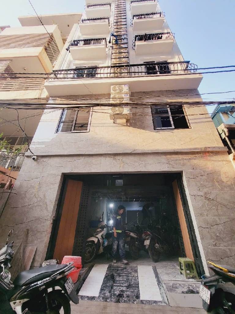 BÁN NHÀ HỒ ĐỀN LỪ, Ô TÔ QUA NHÀ, 95M, 7 TẦNG T.MÁY, 26 PHÒNG KK, DT 1.4 TỶ/NĂM, 27 TỶ