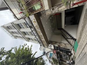 Bán Nhà Hồ Đền Lừ, 115m, 9 Tầng Thang Máy, View Hồ, Dòng Tiền 4 Tỷ/Năm, Giá 48 Tỷ