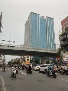 Bán Nhà Mặt Phố Đại La, 166m, 60 Tỷ, 4 Tầng, Vỉa Hè Kinh Doanh, Gần TTTM Chợ Mơ