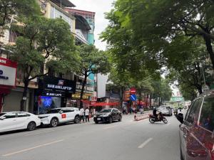 Bán Nhà Mặt Phố Lê Thanh Nghị, 70m, 34 Tỷ, 5 Tầng, Mặt tiền Rộng, Vỉa Hè Kinh Doanh, Gần BV Bạch Mai