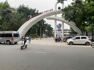 Bán Nhà mặt Phố Võ Thị Sáu, 136m, 42 Tỷ, Lô Góc, View Công Viên, Vỉa Hè Kinh Doanh Sầm Uất Ngày Đêm