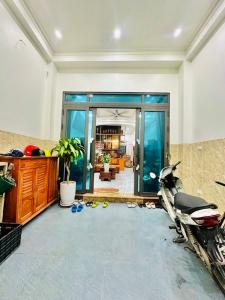 BÁN NHÀ TƯƠNG MAI, 70M2, 6 TẦNG THANG MÁY, 2 THOÁNG, VF3 ĐỖ CỬA, 8 NGỦ, 18 TỶ