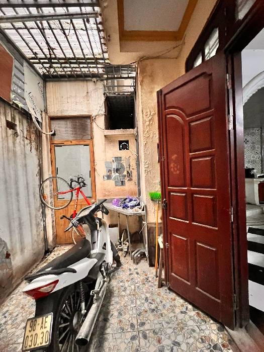 Bán nhà Trương Định