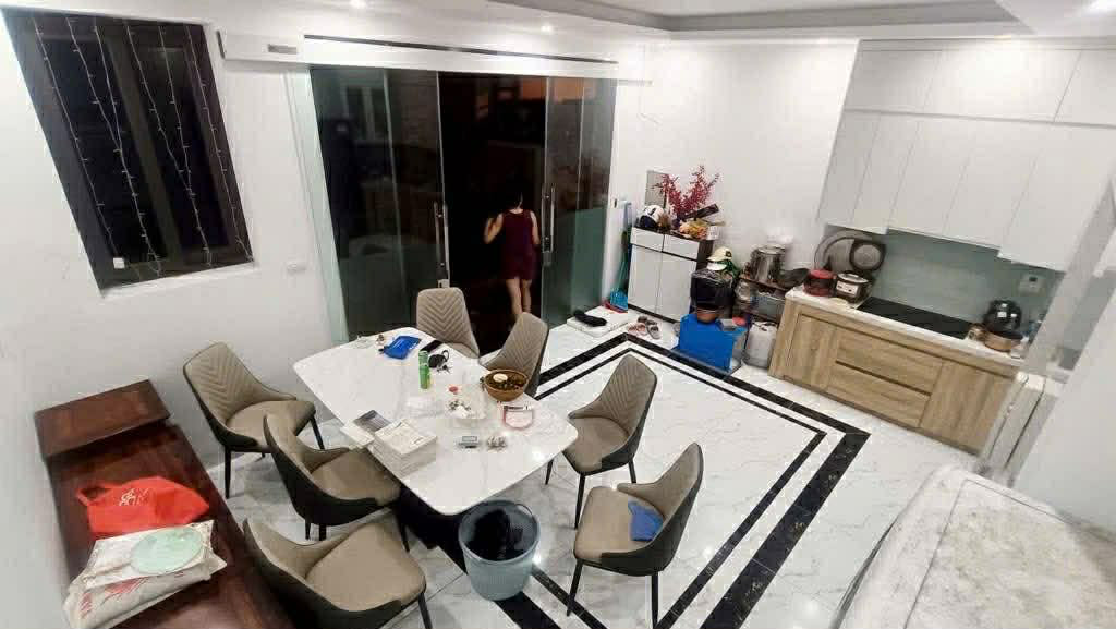 Trương Định 36m2 - ngõ nông - gần phố