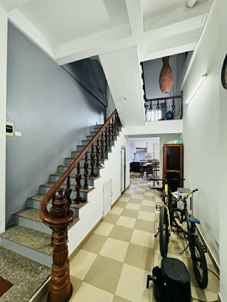 HƠN 5 TỶ-60M2 - NHÀ ĐẸP 2 TẦNG PHÚ VIÊN - LONG BIÊN- Ô TÔ- SỔ ĐỎ VUÔNG VẮN-FULL THỔ CƯ