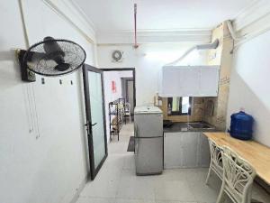 BÁN CHUNG CƯ MINI – LĨNH NAM - GẦN Ô TÔ - DÒNG TIỀN 30TR/THÁNG - FULL NỘI THẤT 