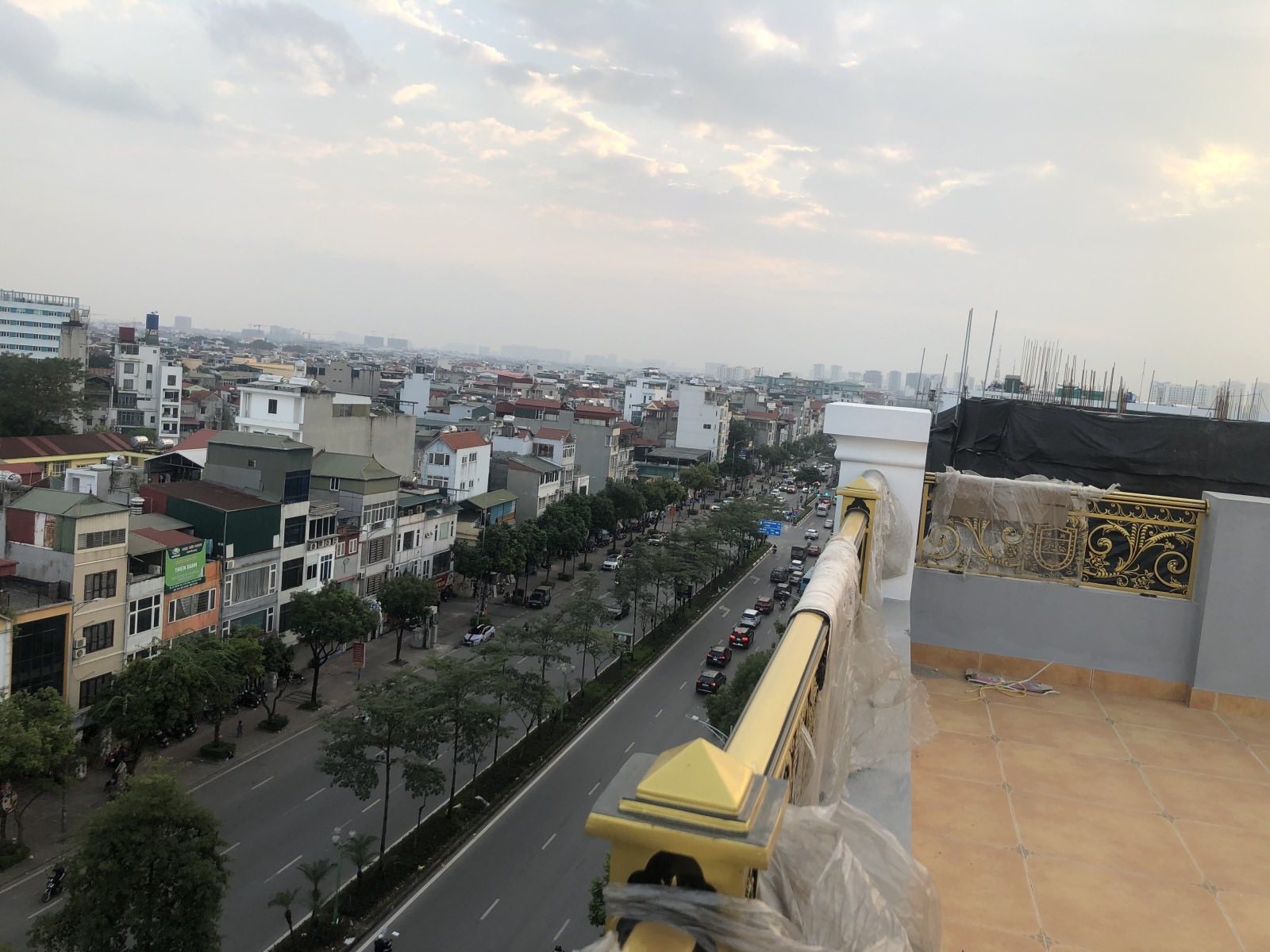 BÁN NHÀ Ngọc Thụy Long Biên 29m2, 5 tầng, 8.65 tỷ.