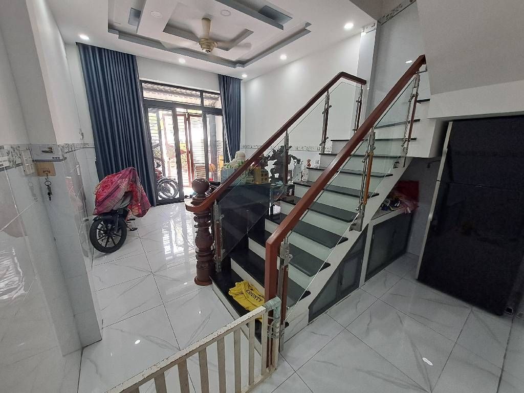 BÁN NHÀ ĐƯỜNG TÂY THẠNH, T.ÂN P.HÚ  7.1 tỷ