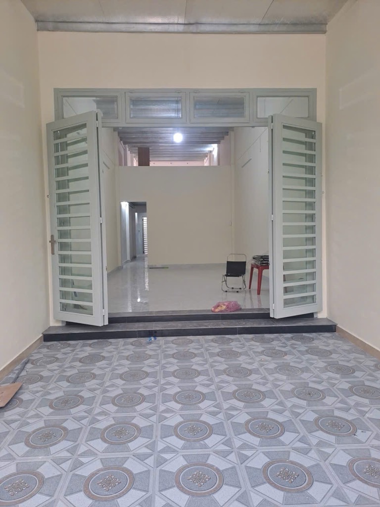 BÁN NHÀ ĐƯỜNG CHẾ LAN VIÊN, 4 x 20, HƠN 8 Tỷ, SHR