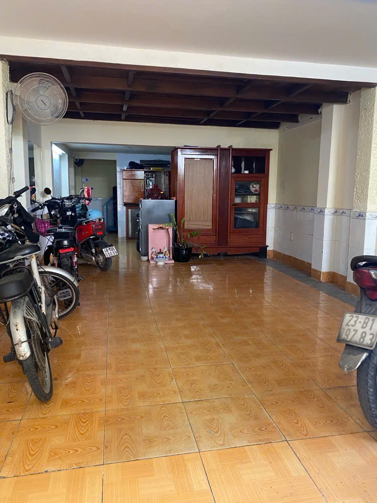 Nhà đẹp Bình Chánh, 48m2, 5.6 tỷ