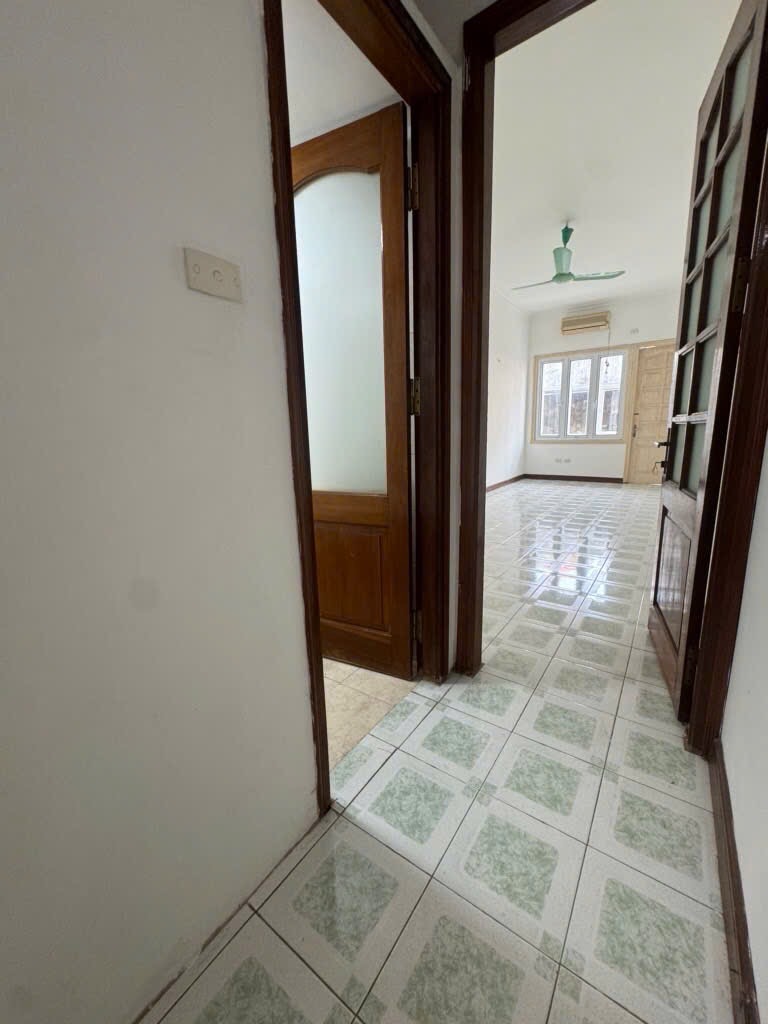 Chùa Bộc - Phân lô- Ngõ ô tô- hai thoáng trước sau-11.x tỷ