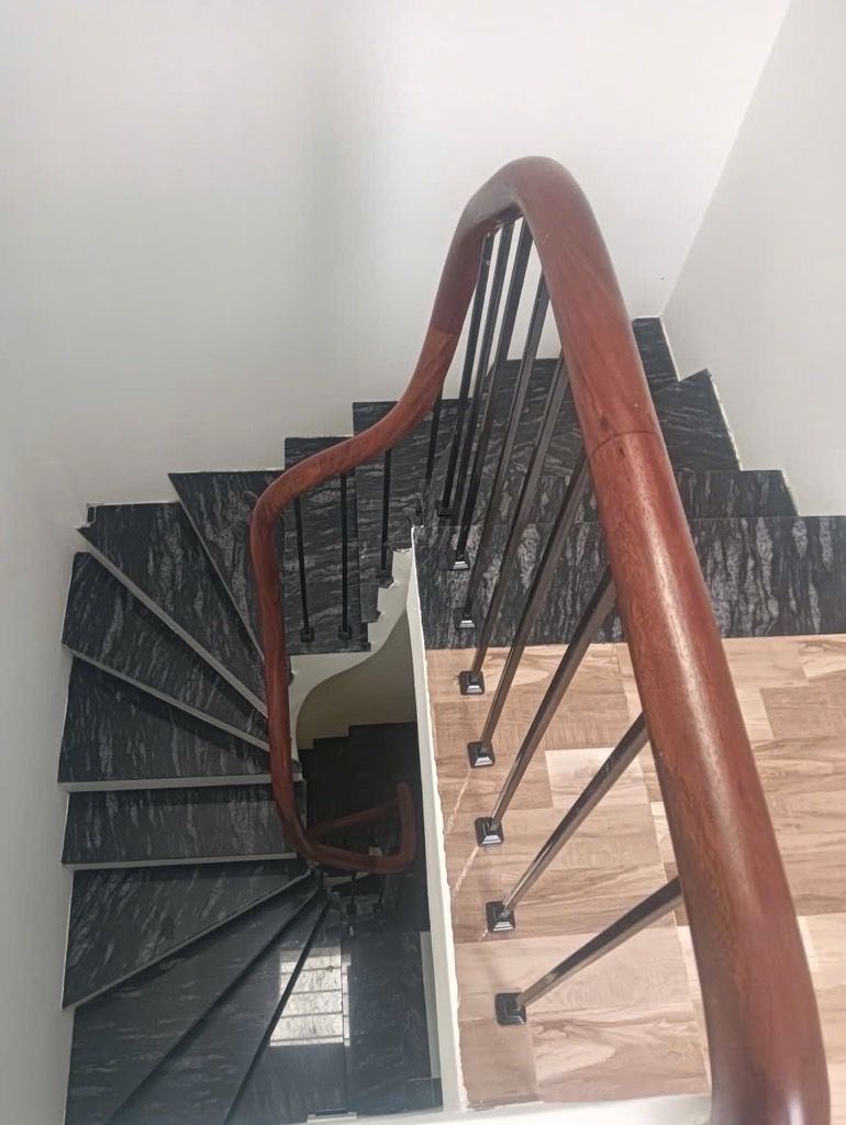 Bán nhà Tôn Đức Thắng- Nhà đẹp 3 ngủ khép kín-9.8 tỷ