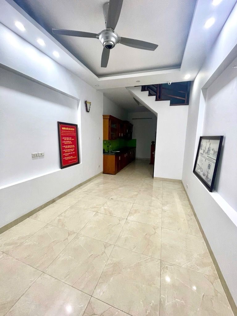 Bán nhà Khương Thượng- Vị trí đẹp -39m2-3 ngủ khép kín. 10.2 tỷ