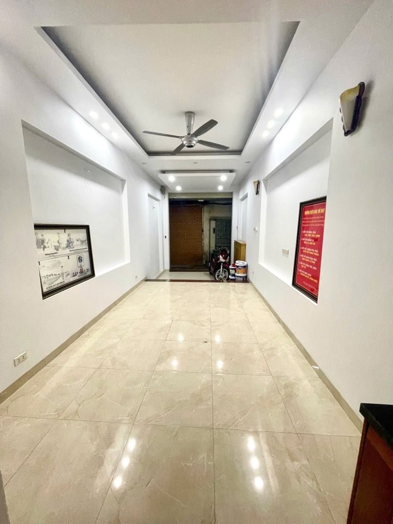 Bán nhà Khương Thượng- Vị trí đẹp -39m2-3 ngủ khép kín. 10.2 tỷ