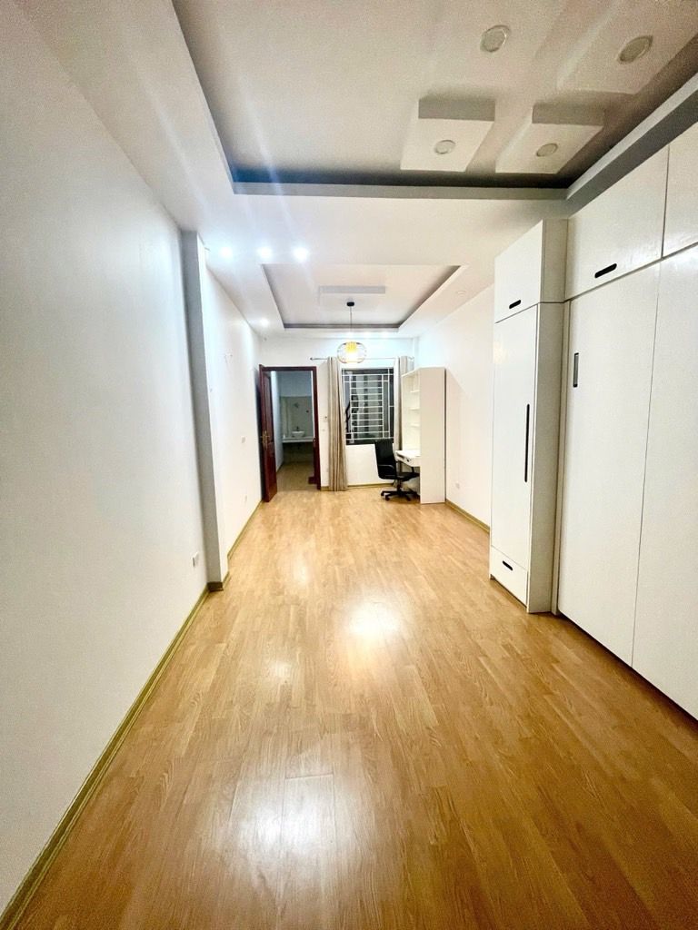 Bán nhà Khương Thượng- Vị trí đẹp -39m2-3 ngủ khép kín. 10.2 tỷ