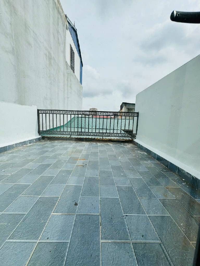 Vũ Ngọc Phan - Đống Đa- Vị trí đẹp,Nhà đẹp- 5.5 tầng thang máy-33m2,full nội thất,3 ngủ khép kín.Giá chào:7.9 tỷ