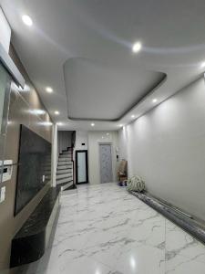 Vũ Ngọc Phan - Đống Đa- Vị trí đẹp,Nhà đẹp- 5.5 tầng thang máy-33m2,full nội thất,3 ngủ khép kín.Giá chào:7.9 tỷ