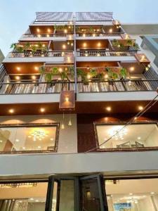 Nhà khu dân cư hiện hữu, hẻm xe hơi