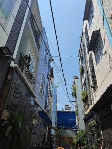 Bán nhà hẻm xe hơi đường Âu Cơ,