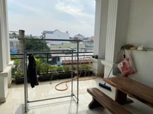 BÁN KHU BIỆT THỰ - NHÀ NỘI THẤT ĐẸP - Ô TÔ NGỦ TRONG NHÀ