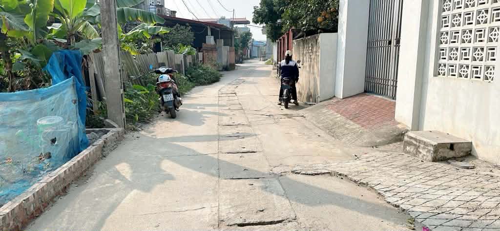 ĐẤT ĐẸP ĐƯỜNG THÔNG – Ô TÔ TRÁNH NHAU – CƠ HỘI VÀNG TẠI SÓC SƠN