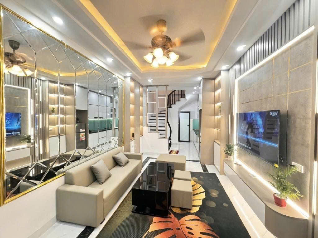 BÁN NHÀ CỰC HIẾM THỤY PHƯƠNG - DT 34m² x 5 TẦNG - XÂY MỚI Ở LUÔN - NHỈNH 5 TỶ.