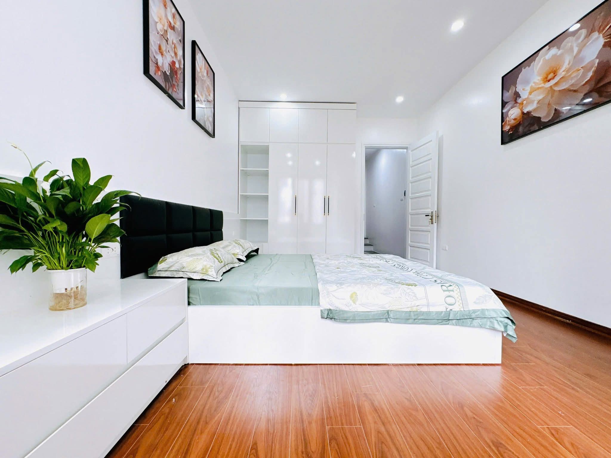 Bán nhà Cổ Nhuế - Khu dân cư sầm uất - ôtô vào - 30m ra mặt phố Phạm Văn Đồng