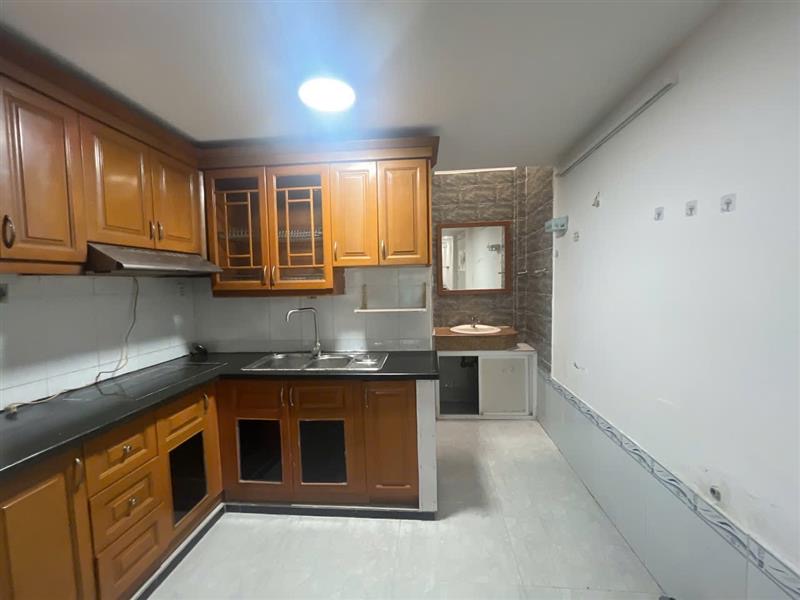 NHÀ BÁN GẤP NHÀ BÈ , HXH , GẦN MẶT TIỀN , SỔ ĐẦY ĐỦ , KDC ĐÔNG ĐÚC