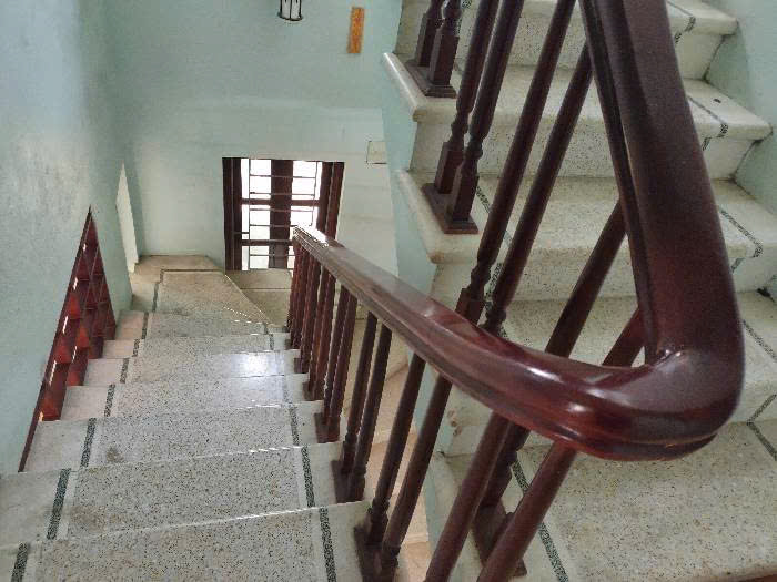 SIÊU PHẨM - 3 tẦNG -GẦN TRƯỜNG TIỂU HỌC THÚY LĨNH