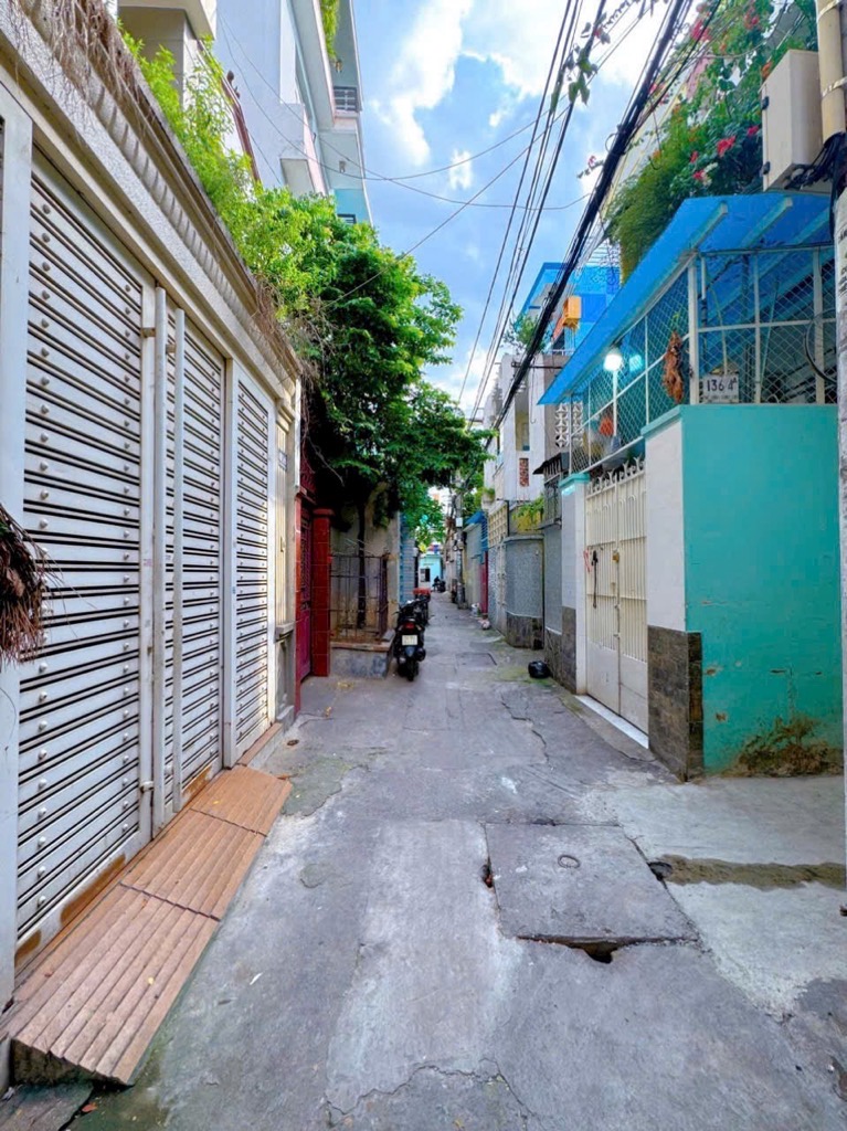 VIP PHÚ NHUẬN - HXH NGUYỄN ĐÌNH CHÍNH - 4TẦNG- NHĨNH 10TỶ.