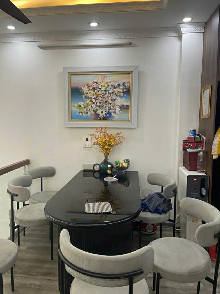 nhà đẹp lô góc thiết kế hiện đại 6 tầng fuLL nội thất