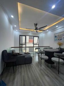 nhà đẹp lô góc thiết kế hiện đại 6 tầng fuLL nội thất