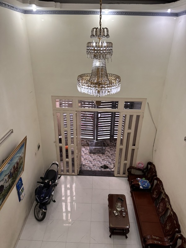 NHÀ QUẬN 7 – MẶT TIỀN 1 SẸC – GIẢM GIÁ LIÊN TỤC, BÁN GẤP