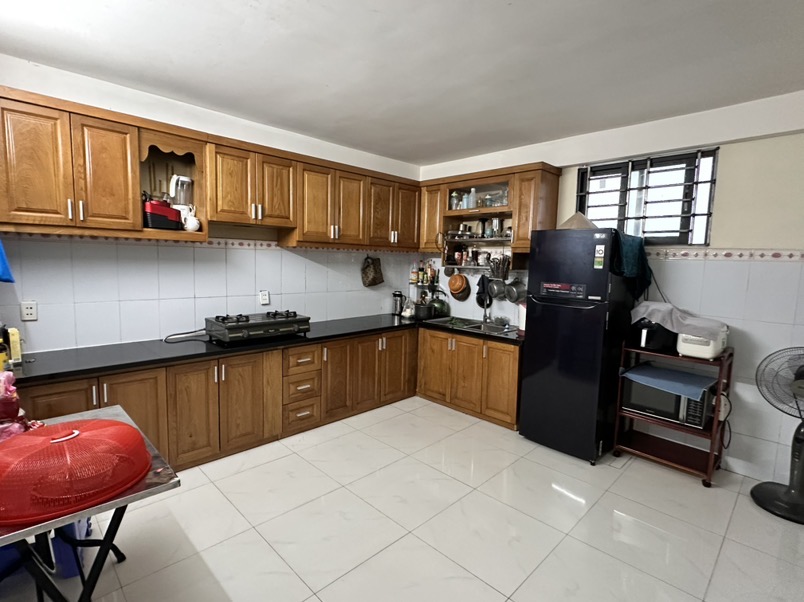 NHÀ QUẬN 7 – MẶT TIỀN 1 SẸC – GIẢM GIÁ LIÊN TỤC, BÁN GẤP