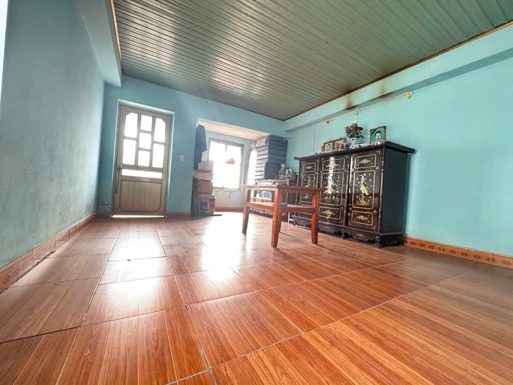 Bán nhà 3 tầng Xuân Sơn - 168m - MT 8m nở hậu - ô tô vào - Giá 5,2 tỷ