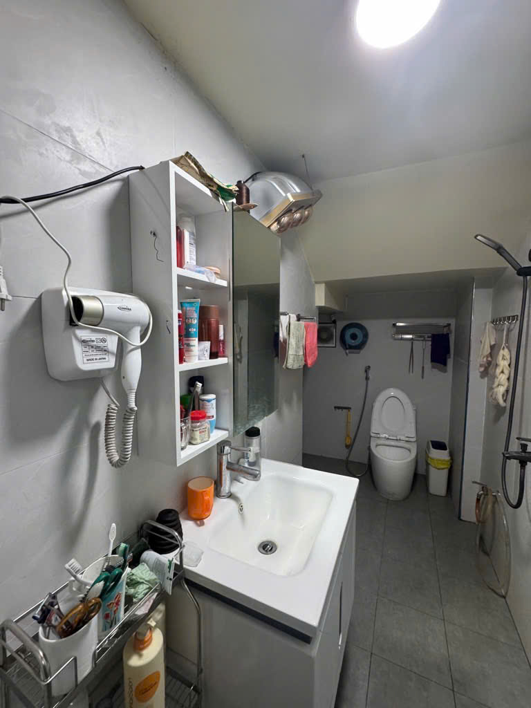 Nhà đẹp 3 tầng Tiên Dược, 112m sử dụng. ô tô vào nhà - gần QL 3 - 6 đồng chẵn.