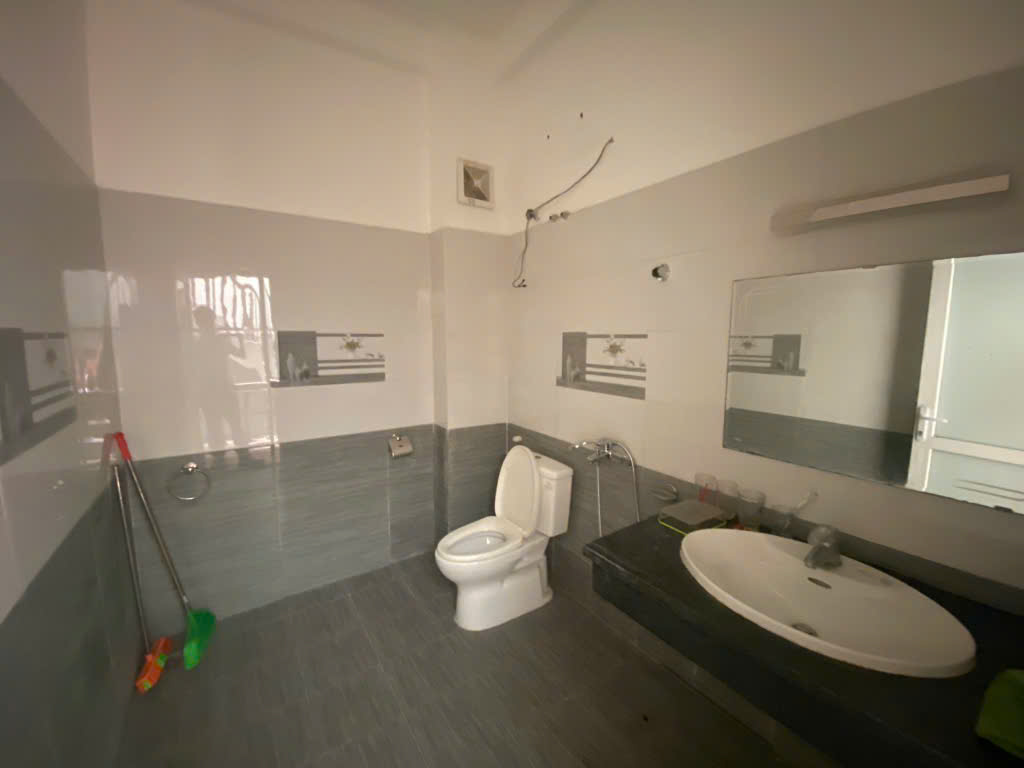 Nhà 4 tầng Bái Thượng, Thanh Xuân - 106m - ô tô vào nhà - 4,5 tỷ (giá hời)