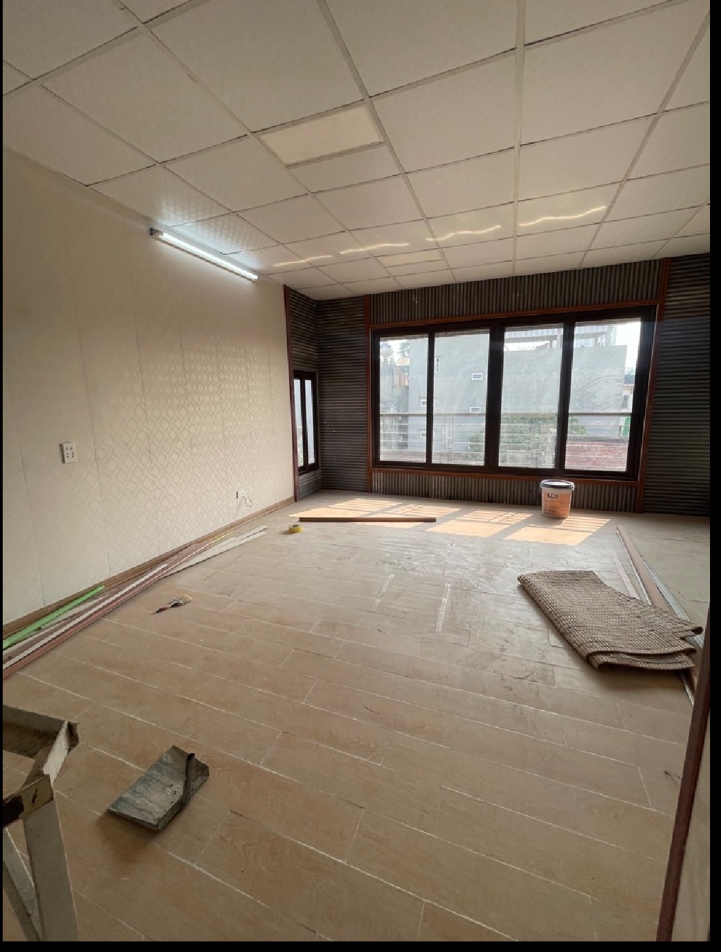 Bán nhà mặt phố, kinh doanh làng lụa Vạn Phúc