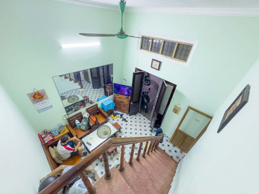 BÁN NHÀ Chùa Hà (Cầu Giấy) - 30m2 - Lô góc mặt ngõ thông kinh doanh, tầm tiền nhiều khách - 6 tỷ.