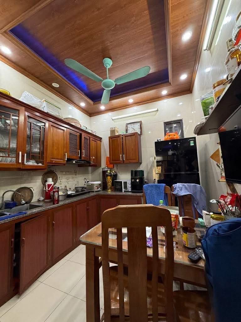 BÁN NHÀ TẠI CỔ NHUẾ BẮC TỪ LIÊM