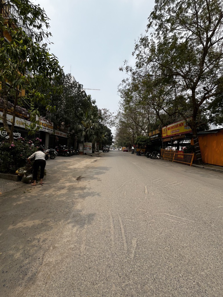 Cần bán căn La Khê,Sổ đỏ vuông đẹp,trung tâm quận