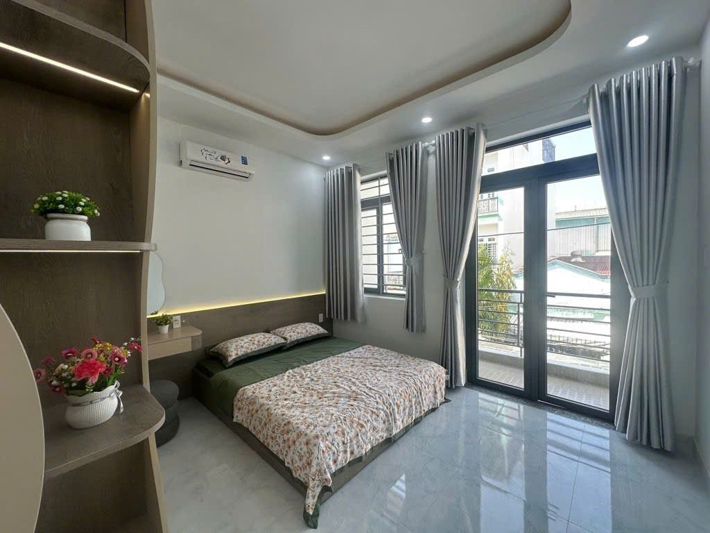 NHÀ ĐẸP Ở NGAY – HXH – TRUNG TÂM TÂN CHÁNH HIỆP