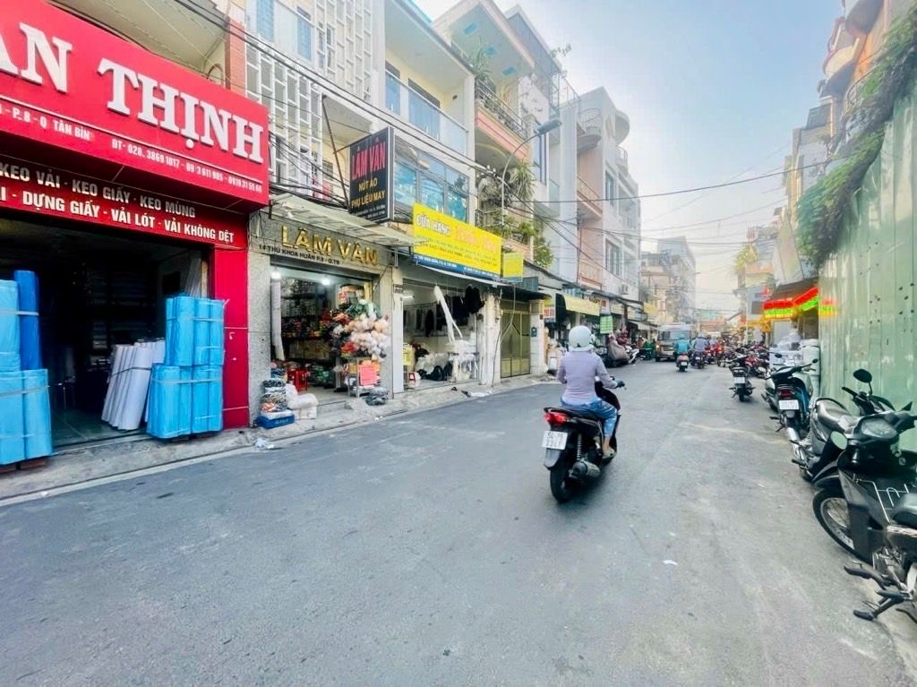 MẶT TIỀN KINH DOANH CHỢ VẢI TÂN BÌNH - ĐANG CHO THUÊ 50TR/THÁNG - ĐỐI DIỆN SẮP XÂY TOÀ NHÀ 21 TẦNG GIÁ TRỊ TĂNG CAO