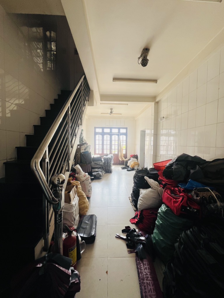 CHỈ VỚI 11.9 TỶ CÓ NGAY NHÀ 44m2 QUẬN 10 - HẺM XE HƠI LÊ HỒNG PHONG